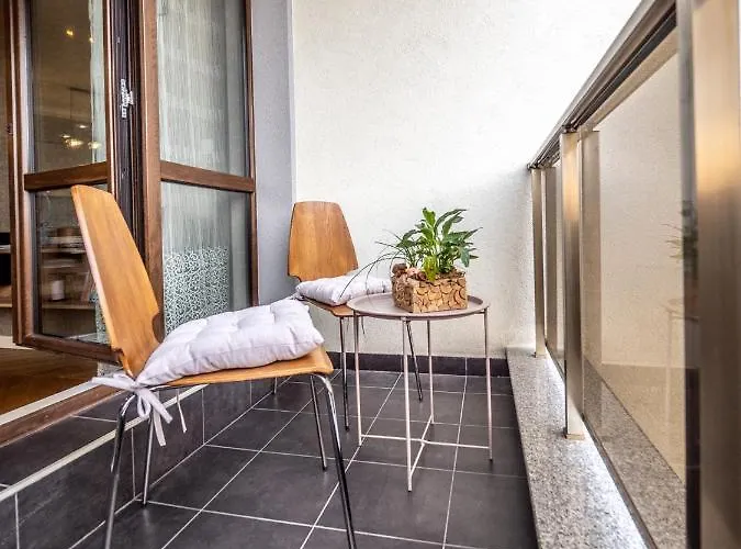 The Boulevard Luxury *